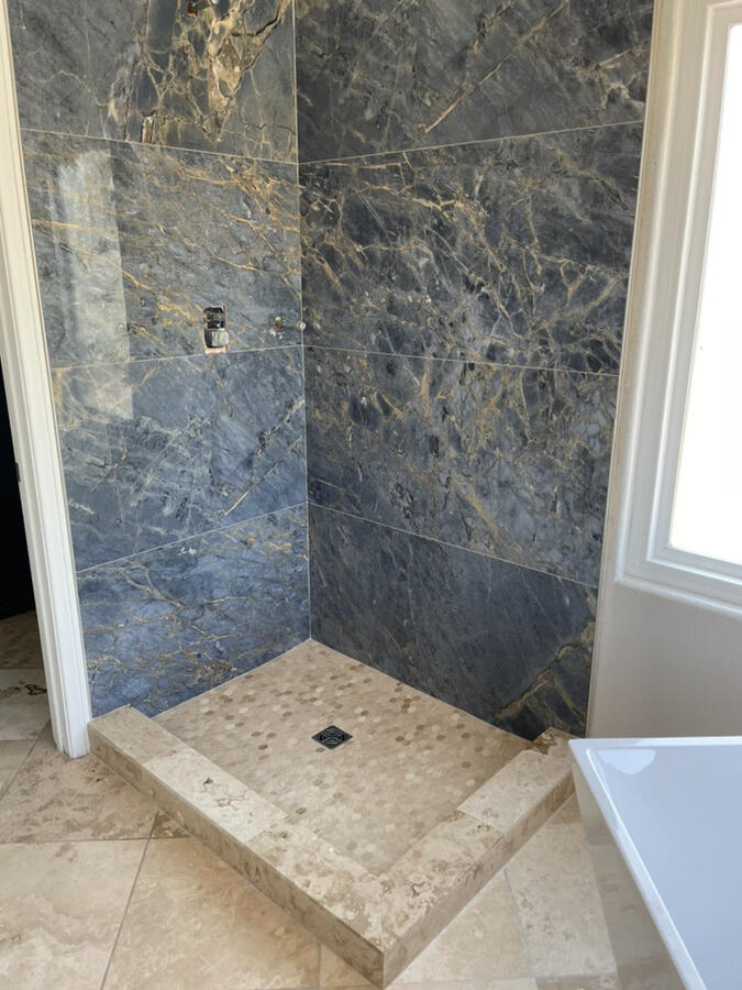 24x48 shower with travertine shower pan